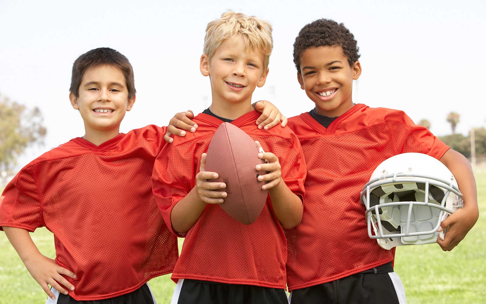 Ask Your Carrollton Dentist: 3 Ways Mouthguards Protect You When You Play Sports